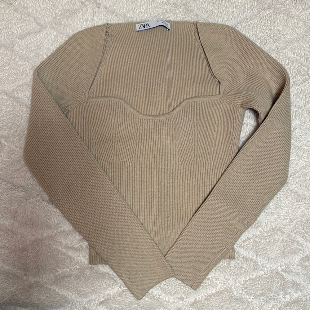 Zara Beige Ribbed Knit Sweater
